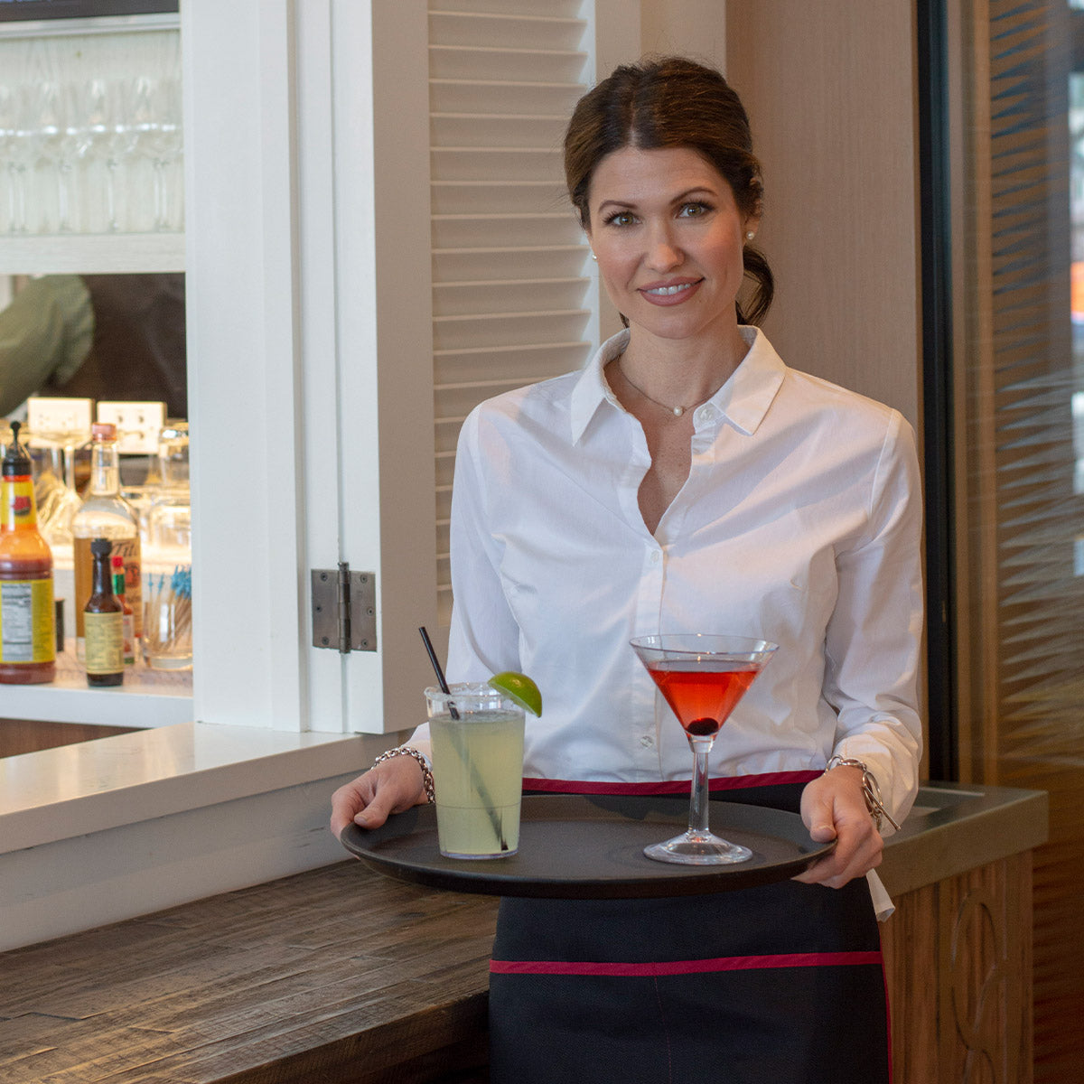 Charola Antideslizante Redonda de 36 cm Color Negra